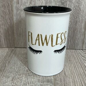 Tri-Coastal Designs Flawless Eyelash Ceramic Makeup Brush Holder Cup